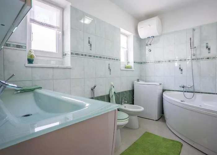 アパート Paradise View *