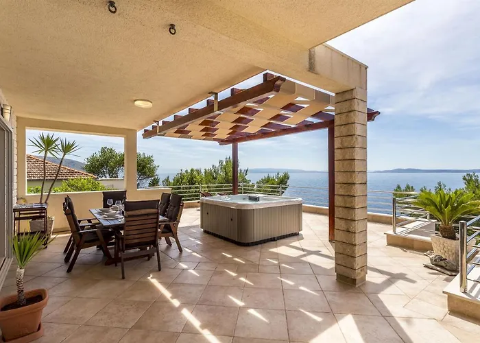 Paradise View *