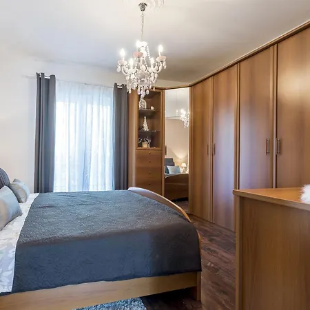 Paradise View Lejlighed