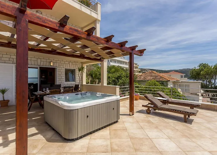 Paradise View דירה